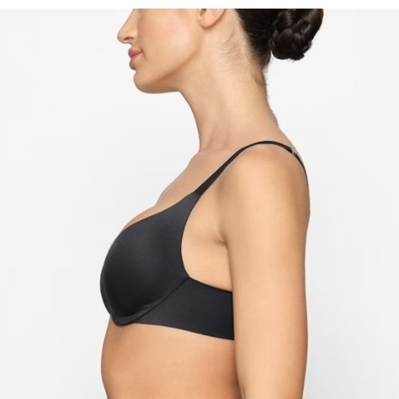 Skims Fits Everybody T-shirt Demi Bra - Picture 2 of 3